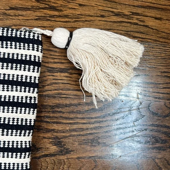 Roller Rabbit Pouch - Picture 2 of 4